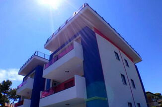 Villa Regina Lounge