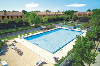 Villaggio dei Fiori C8