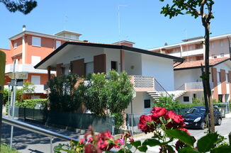 Carletto B